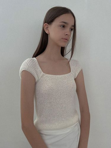 SALT Label] NUI SQUARE RIBBED KNIT TOP_LIGHT BEIG - Studio Salt - Modalova