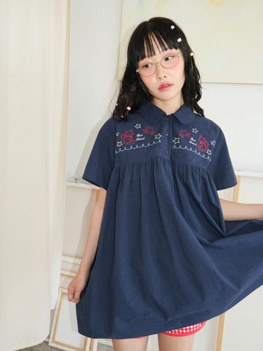 BEST FRIEND EMBROIDERY DRESS _NAVY - SHAKIRI - Modalova