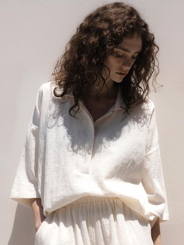 Surfy Collar Shirt Blouse - MOMET - Modalova