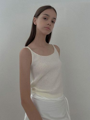 SALT Label] CLASSIC KNIT SLEEVELESS_LIGHT BEIGE - Studio Salt - Modalova