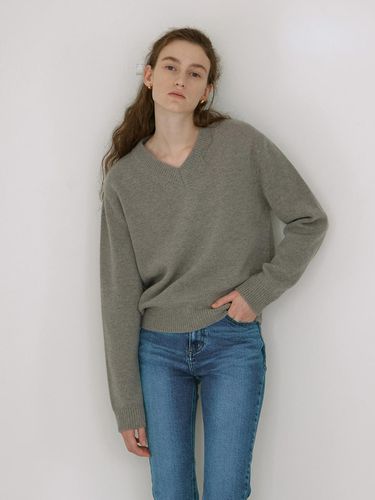 Merino wool loose-fit V neck knit () - STEP AROUND - Modalova