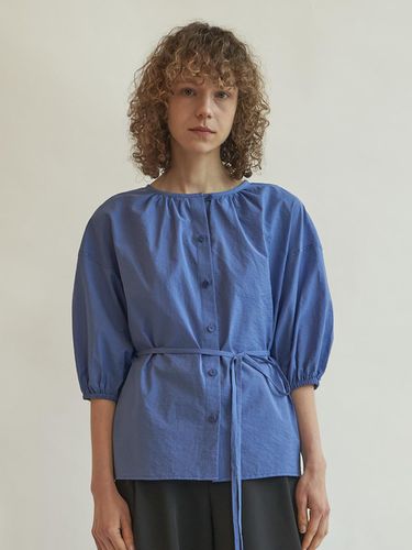 Cotton shirring blouse (Blue) - J`ASP - Modalova