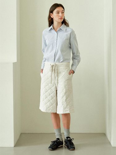 Cloud Quilting Bermuda Pants - J`ASP - Modalova