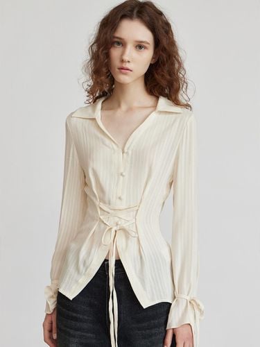 A corset lace shirt - ITOV SEOUL - Modalova