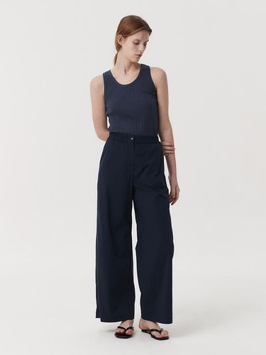 WIDE BANDING PANTS (NAVY) - EAAH - Modalova