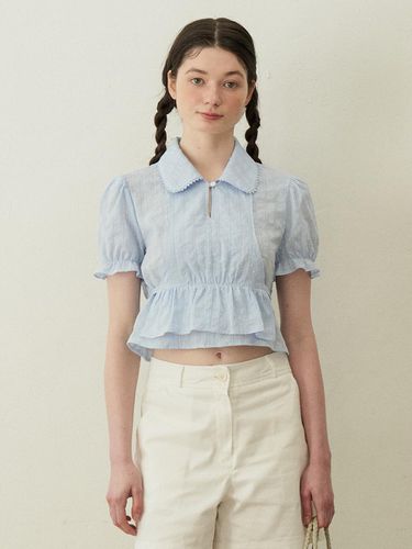 Alice Crop Ruffle Blouse (Skyblue) - J`ASP - Modalova