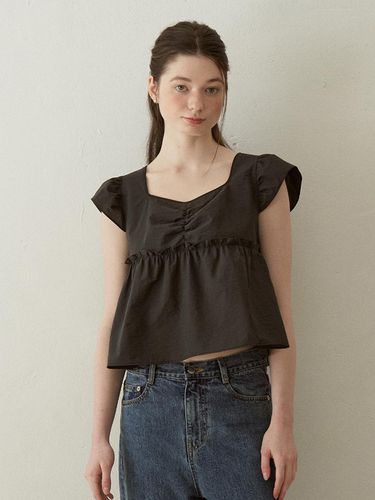 Blossom Ribbon Crop Top (Black) - J`ASP - Modalova