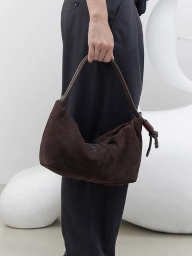 Ridge shoulder bag(Suede brown) - Archivepke - Modalova