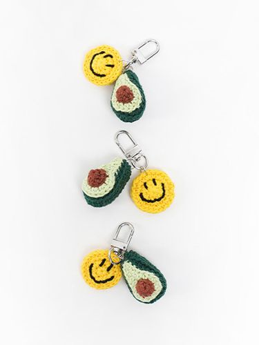 Smile Avocado Mini Keyring - MystiKotita - Modalova