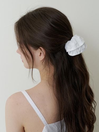 Daily stitch point scrunch - white - KINDABABY - Modalova