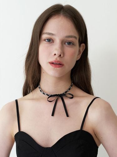 Ribbon point chain choker necklace - KINDABABY - Modalova