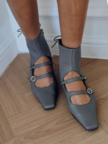 Valentina Ankle Boots GREY - yieyie - Modalova