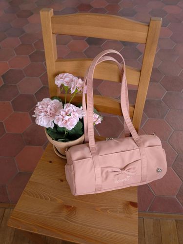 Fluffy ribbon bag_rose pink - ovuni - Modalova