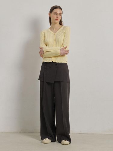 WRAP BELT SKIRT (CHARCOAL) - STAYPEOPLE - Modalova