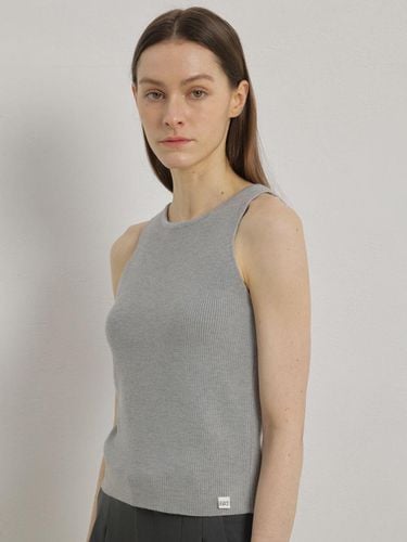 BASIC MUST SLEEVELESS (3 COLOR) - STAYPEOPLE - Modalova