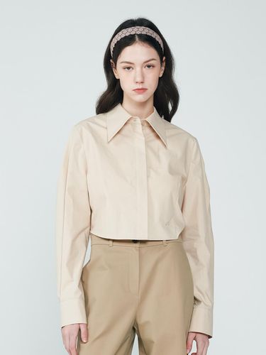 Big Collar Cropped Long Sleeve Shirt (Beige) - depasion - Modalova