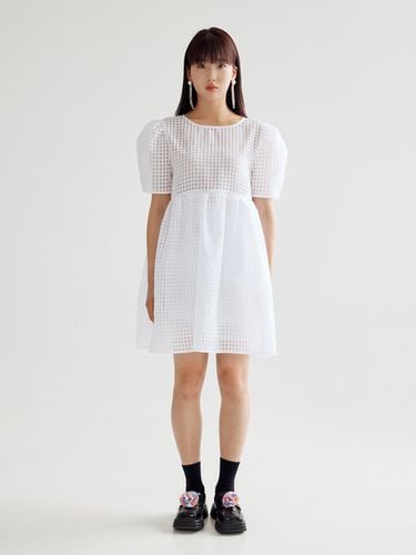 CHECK VOLUME MINI DRESS - WHITE - bomnal boutique - Modalova