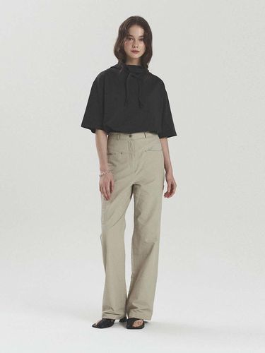 Leg Belted Basic Pants - BEIGE - STAYPEOPLE - Modalova