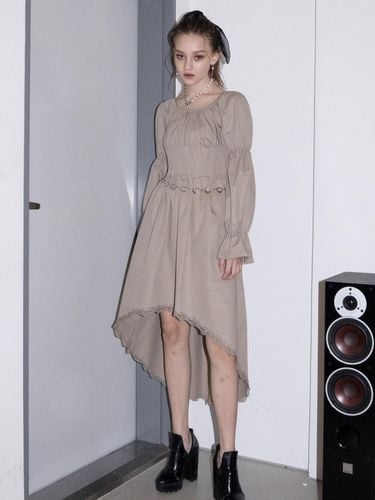 Puff Corset Dress [beige] - b able two - Modalova