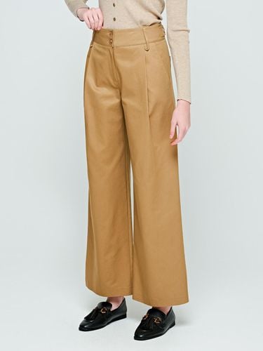 Two button pintuck point wide pants (Yellow Beige) - depasion - Modalova