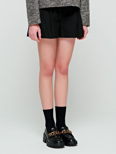 Wool pintuck half shorts (black) - depasion - Modalova