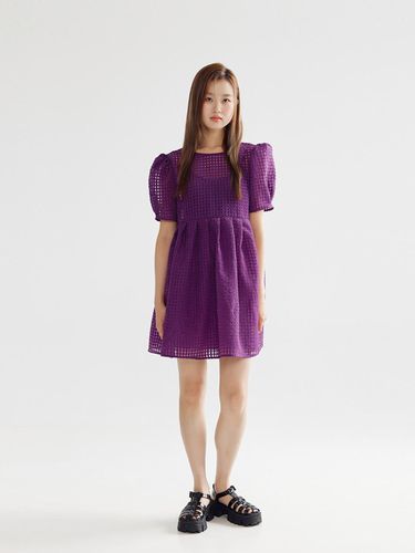 CHECK VOLUME MINI DRESS - DEEP PURPLE - bomnal boutique - Modalova