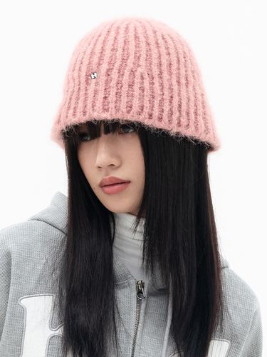 Wool badge knit bucket hat_pink - HIGHSCHOOLDISCO - Modalova