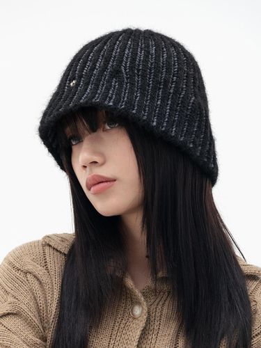 Wool badge knit bucket hat_black - HIGHSCHOOLDISCO - Modalova