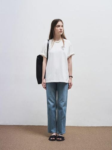 Long TShirt White (TA4741A011) - The Aperture - Modalova