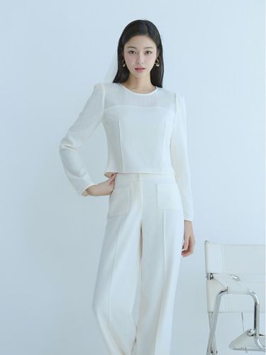 ItMICHAA Texture Block Blouse ITO4WBL830 (2 COLOR) - IT MICHAA - Modalova