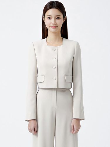 Square Neck button Cropped Jacket - itMICHAA - Modalova