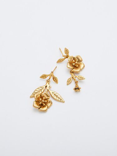 Garden Drop Earrings - FEVERISH - Modalova