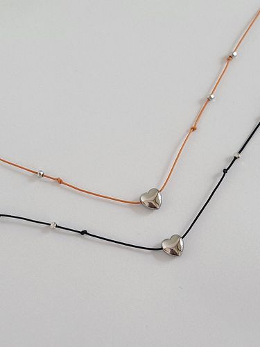 Heart Surgical String Necklace (2 Colors) - L’OMBRILLANT - Modalova