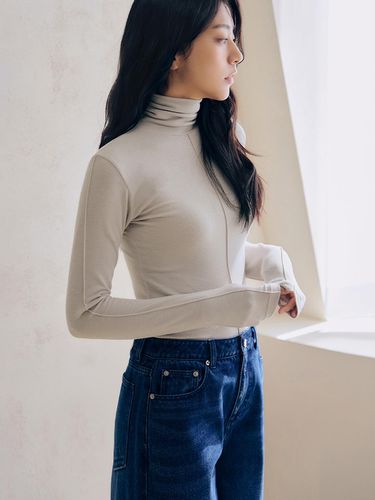 Pintuck turtleneck long sleeve top [4COLORS] - DRAWFIT WOMEN - Modalova