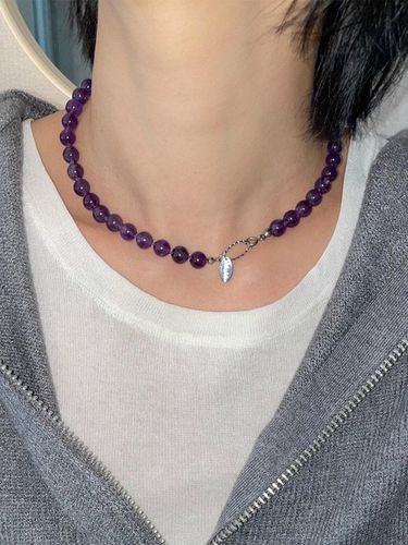 Purple gemstone surgical necklace - MERRYMOTIVE - Modalova