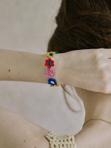 Colorful flower party crochet bracelet - MERRYMOTIVE - Modalova