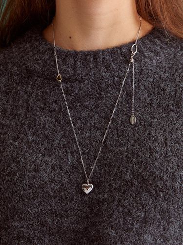 Heart pendant combi long necklace (2colors) - MERRYMOTIVE - Modalova