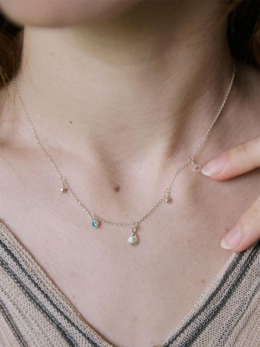 Silver With a sea motif chain necklace - MERRYMOTIVE - Modalova