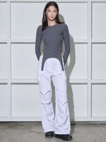 WAY WIND PANTS [WHITE] - salad bowls - Modalova