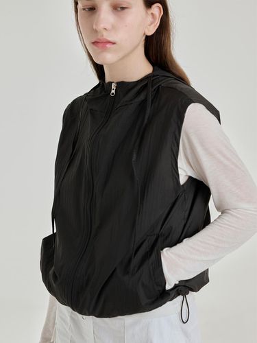 LIGHT NYLON HOOD VEST [BLACK] - salad bowls - Modalova