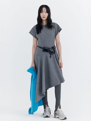 Raw-cut Wool Dress_Grey - WNDERKAMMER - Modalova