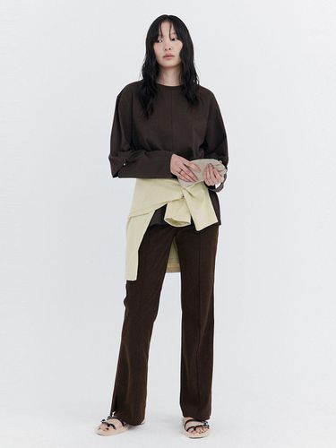 Open Point Boxy T-shirt_Brown - WNDERKAMMER - Modalova