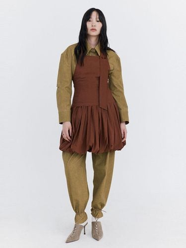 Balloon Layered Dress_Brown - WNDERKAMMER - Modalova