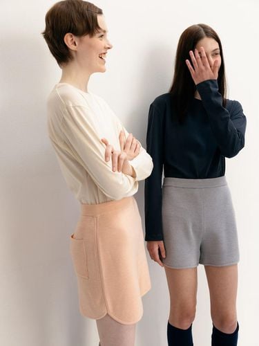 Wool Blended Knit Shorts - Pink - kotelo - Modalova