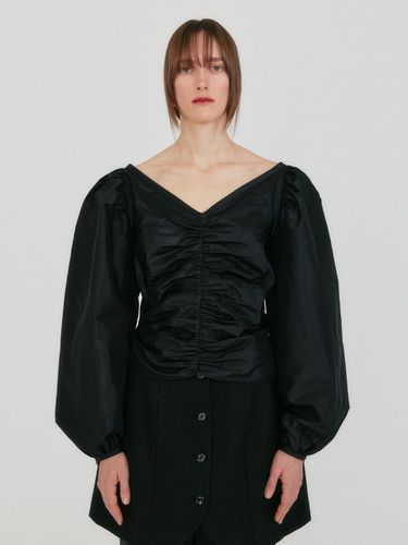 ZANE Shirred Blouse - Black - EENK - Modalova