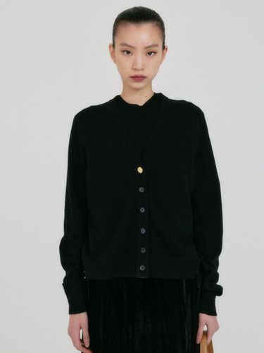 ZAINE Button Point Knit Cardigan - Black - EENK - Modalova