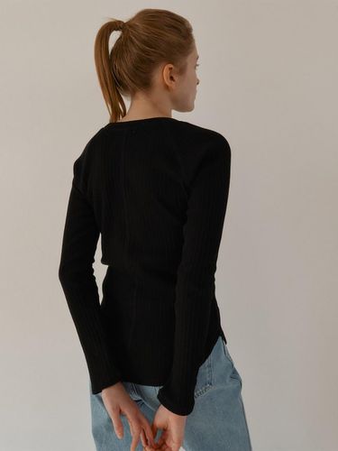 Ribbed Eyelet T-shirt black - kotelo - Modalova