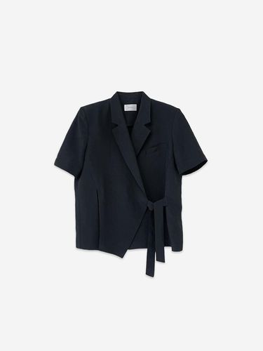 SLIT TIE JACKET - BLACK - LA KOSMO - Modalova