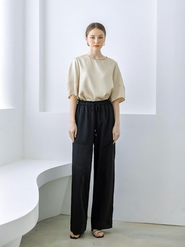 Glossy pocket wide pants - KELLY DONAHUE - Modalova