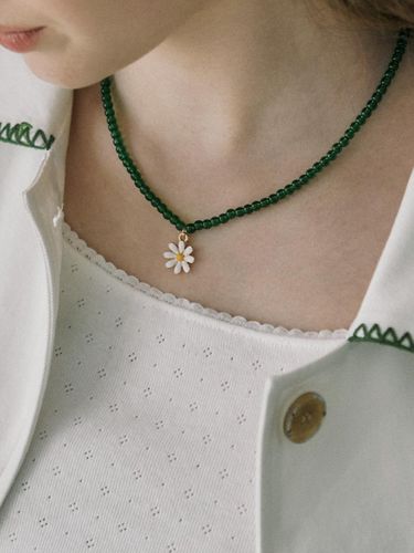 Daisy Green Necklace - Green - ourhope - Modalova